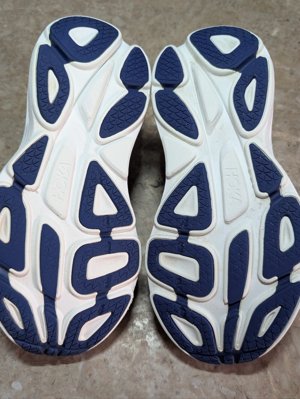 Hoka One One Bombi 8 Bellwether Blue Running Cushioned Shoes Women's Size 8.5 - Picture 9 of 10